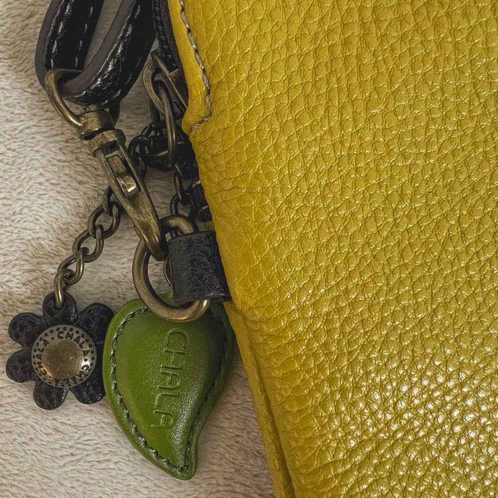 CHALA Crossbody Cell Phone Gold Vegan Pebbled Leather Bag Wide Eyed Owl - Picture 10 of 14